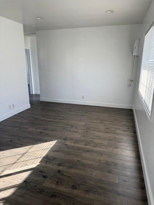 2022 N Parish Place unit A, Burbank, CA 91504 - photo 6