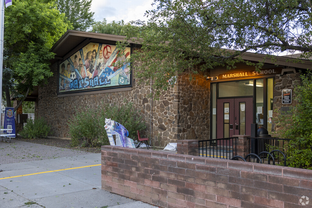 Flagstaff’s Marshall Elementary School gets a rating of 4/10 from GreatSchools.com.