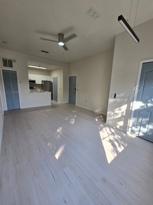 6137 Metrowest Blvd unit 6137 Metrowest Blvd., Orlando, FL 32835 - photo 7