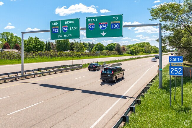 The Palmer Lake neighborhood features direct access to major highways and interstates.