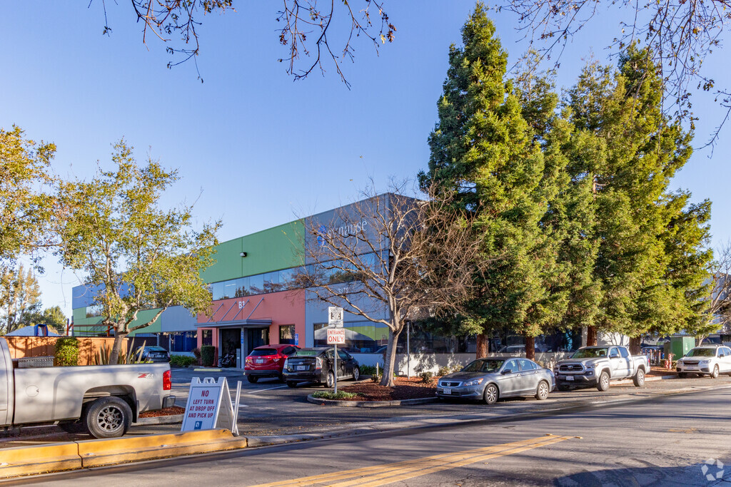 A view of the Synapse School office from across the street.