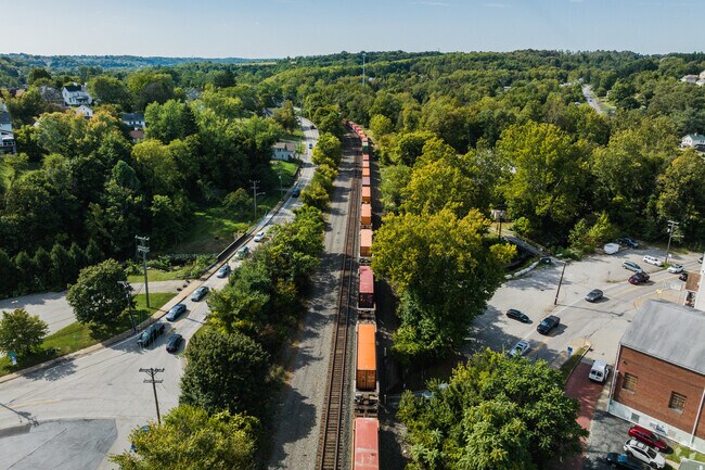 Discover the tranquility of Manor, PA's picturesque neighborhood.