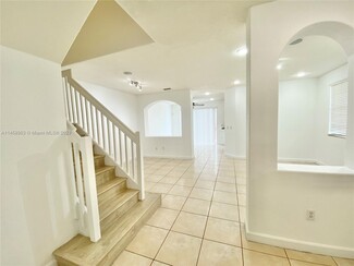 990 NW 99th Ct, Miami, FL 33172
