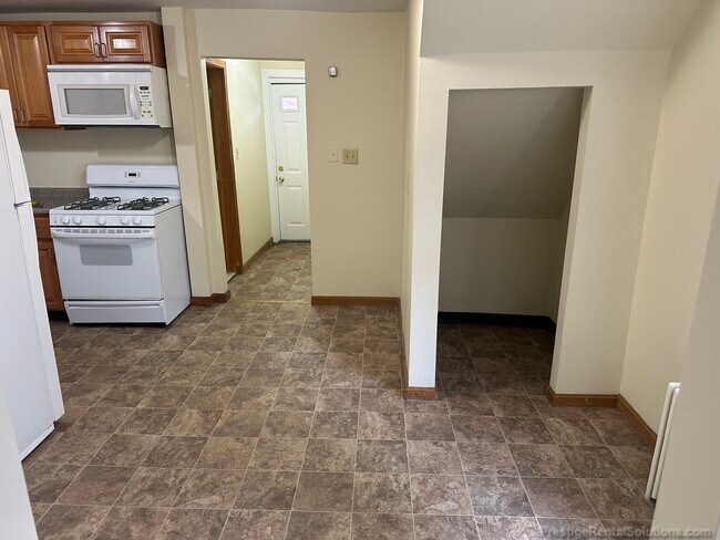 90 Nichols Ave unit B, Watertown, MA 02472 - photo 7