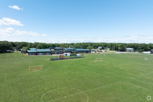 Stagecoach Elementary School in Selden serves grades K-5.