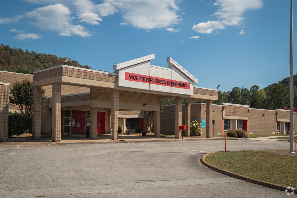 Wolftever Creek Elementary School educates students in the Ooltewah area.