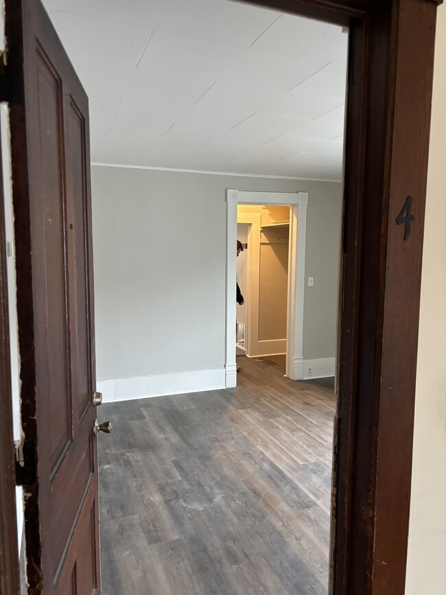 Walk through closet