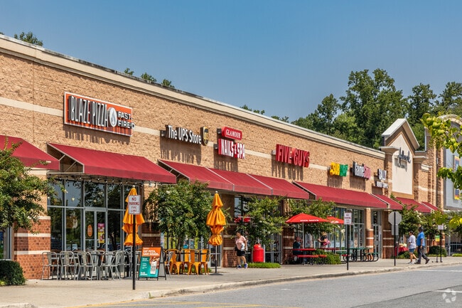 Residents in Richland Hills have convenient access to shopping and dining options.