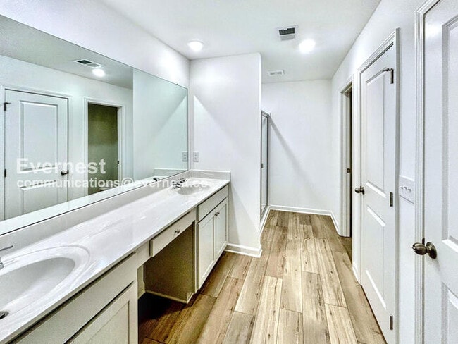 4281 Marsha St, Doraville, GA 30360 - photo 7