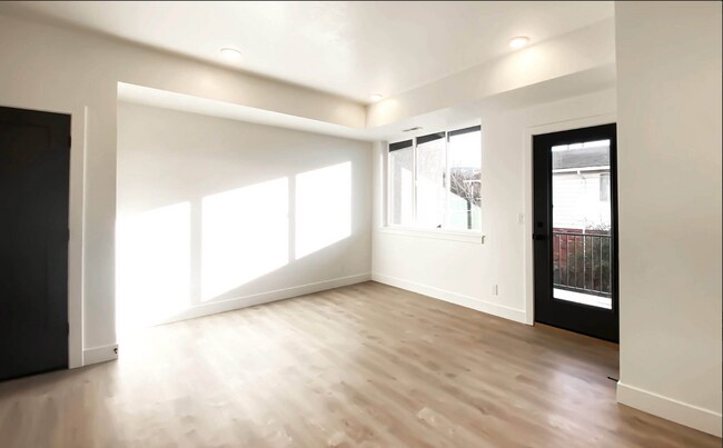 2061 S Main St, Bountiful, UT 84010 - photo 5