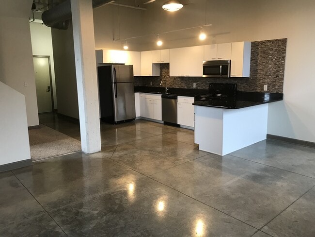 Tower Press Building, Cleveland, OH 44114 - photo 5