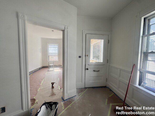 14 Quint Ave, Allston, MA 02134 - photo 3