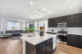2420 Golden Way Unit 36455500, Fairfield, CA 94533