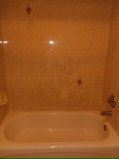 23 High St unit 2nd Floor, Elizabeth, NJ 07202 - photo 4