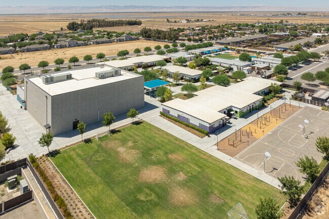 The Wonderful College Prep Academy serves the students of Lost Hills.