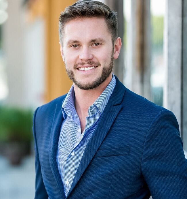 Agent Photo