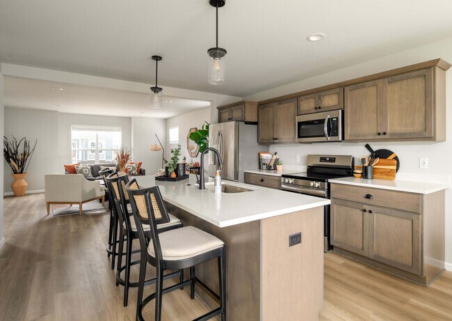 410 Crusader Point, Waunakee, WI 53597 - photo 5