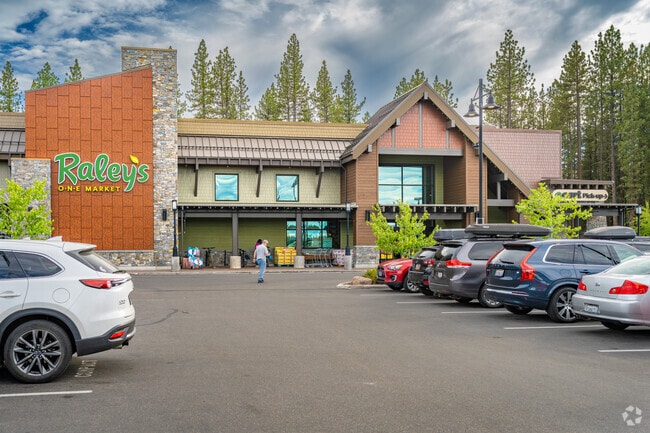 Raley’s One Market serves locals with fresh groceries near Truckee.