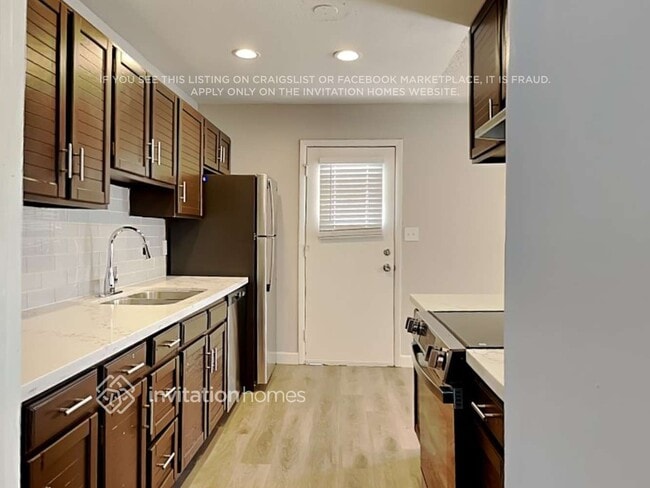 3817 W Cactus Wren Dr, Phoenix, AZ 85051 - photo 5