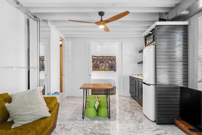 739 2nd St unit o, Miami Beach, FL 33139 - photo 2