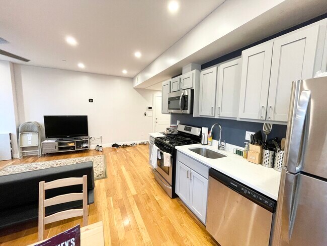 7 Alleghany St unit 1, Roxbury Crossing, MA 02120 - photo 6