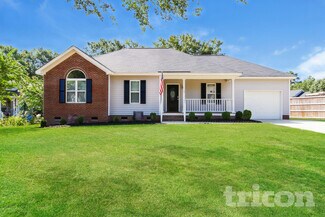 118 Goldleaf St, Lexington, SC 29073