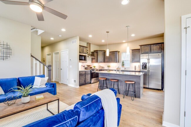 4307 Goldeneye Gateway Dr, Middleton, WI 53562 - photo 7