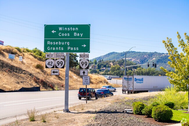 Highway 99 is a convenient way to get around the Dillard area.