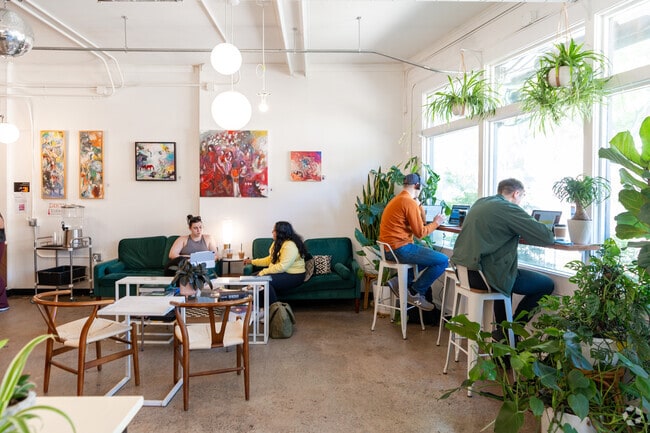 Idle House Coffee west of Fallon Park