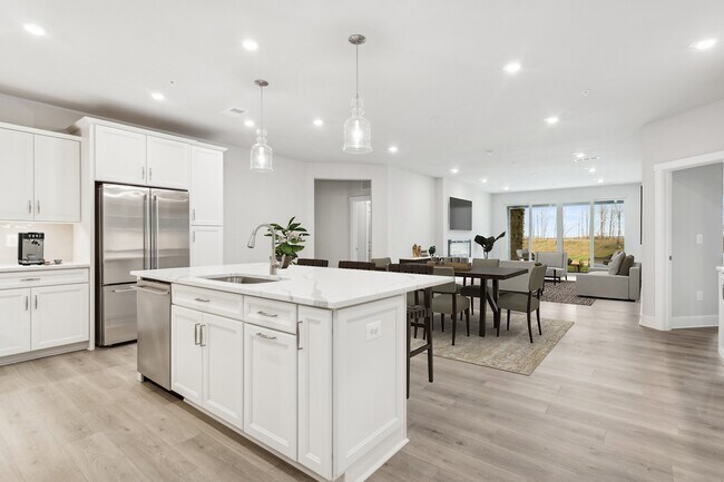 K. Hovnanian’s® Four Seasons at Kent Island - Luxury Condos unit 12, Chester, MD 21619 - photo 3