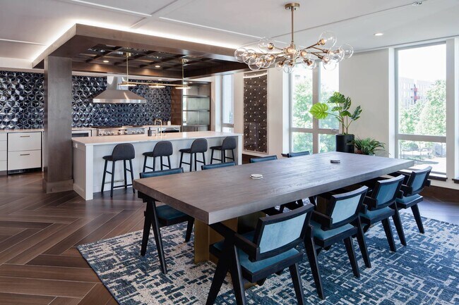 Anthem PDX, Portland, OR 97214 - photo 6