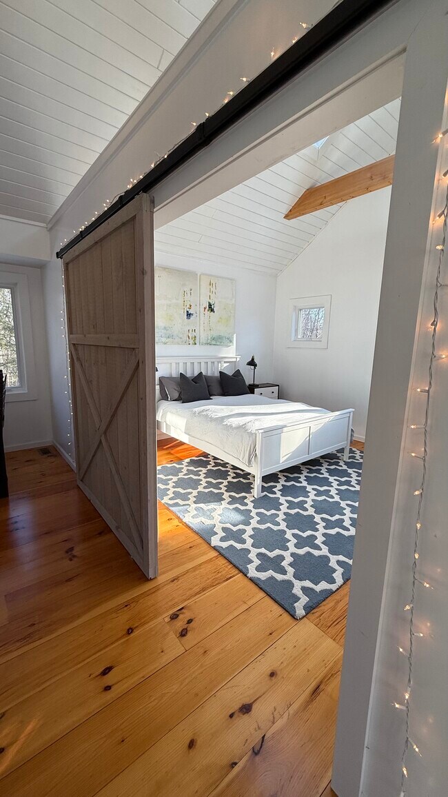 33 Conant Valley Rd Unit Barn Apartment, Pound Ridge, NY 10576