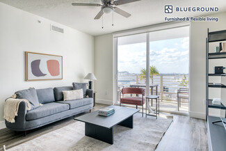 110 SW 12th St Unit FL10-ID41, Miami, FL 33130