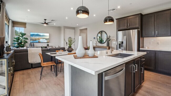 16079 Montenegro Ln unit 36197870, Fontana, CA 92336 - photo 5