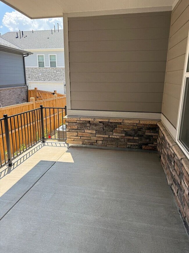 745 N Tempe St, Aurora, CO 80018 - photo 4