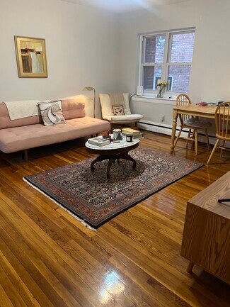 67 Chiswick Rd Unit 4, Boston, MA 02135