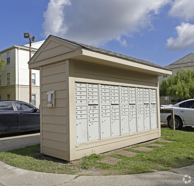 Willowbrook Apartments, New Orleans, LA 70127 - photo 7