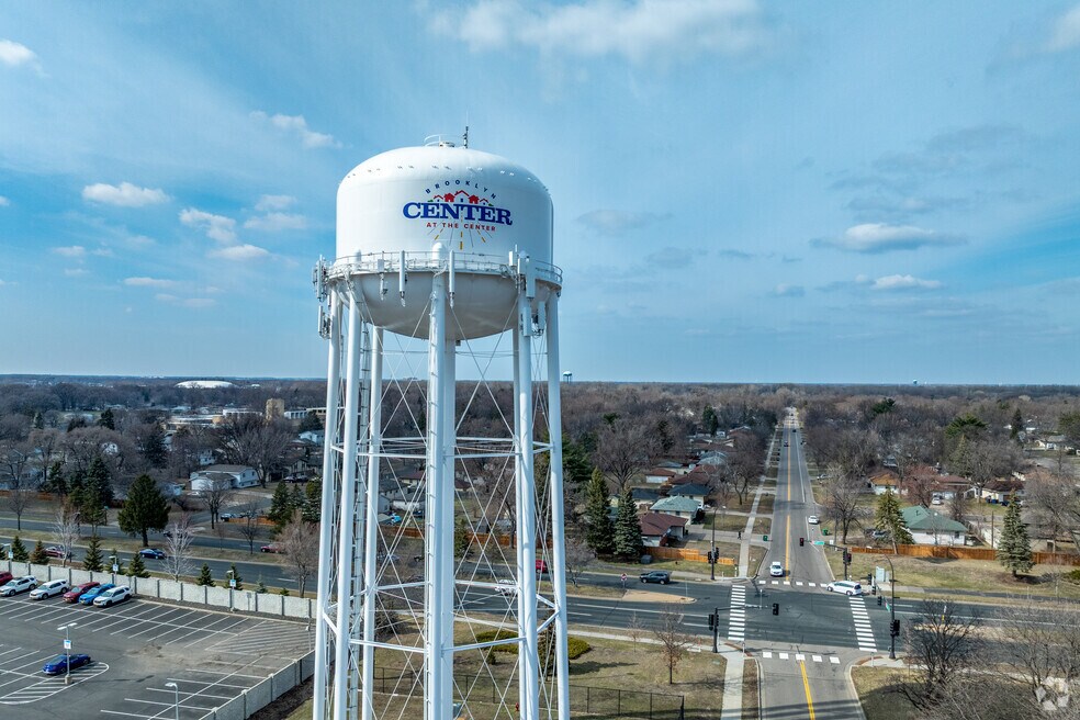 NH_WestPalmerLake_560597_P2_Final_JB_042325