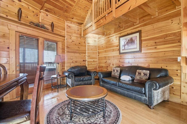 1080 Towering Oaks Dr unit ID1373337P, Sevierville, TN 37876 - photo 3