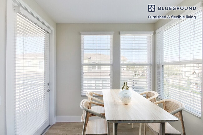 1000 Lupine unit FL2-ID10959A, Lake Forest, CA 92630 - photo 5