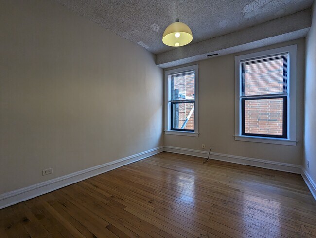 3523 N Racine Ave unit 3521-N3, Chicago, IL 60657 - photo 7