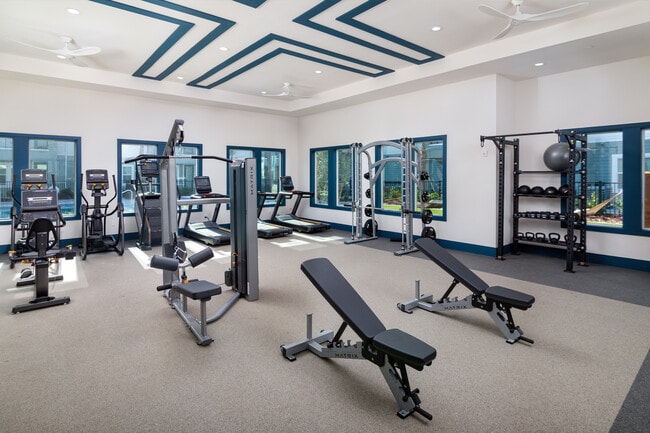 Marlowe Lake Manatee, Bradenton, FL 34212 - photo 7