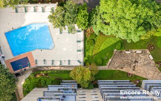 82 Monmouth St Unit 101-906, Brookline, MA 02446