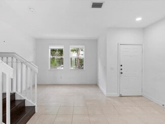 15568 SW 39th St, Miramar, FL 33027