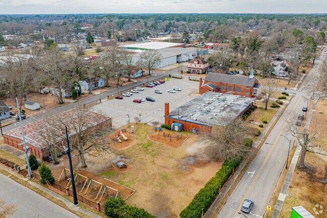 Rocky Mount, NC's Our Lady of Perpetual Help Catholic School serves children in grades Pre-K through 8th grade.