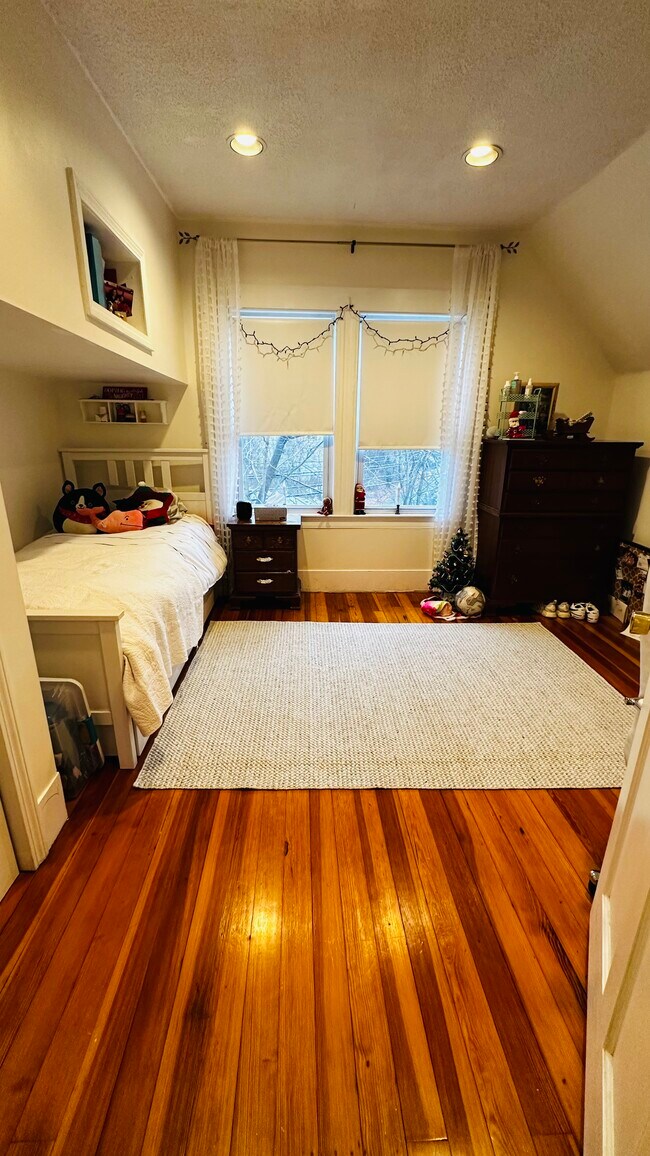 139 Stetson St unit 2, Braintree, MA 02184 - photo 5