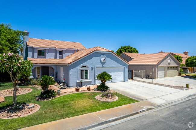 Indio City houses blend modern amenities with the warmth of community living.