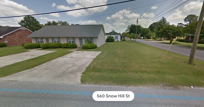 560 Snow Hill St unit A, Ayden, NC 28513 - photo 2