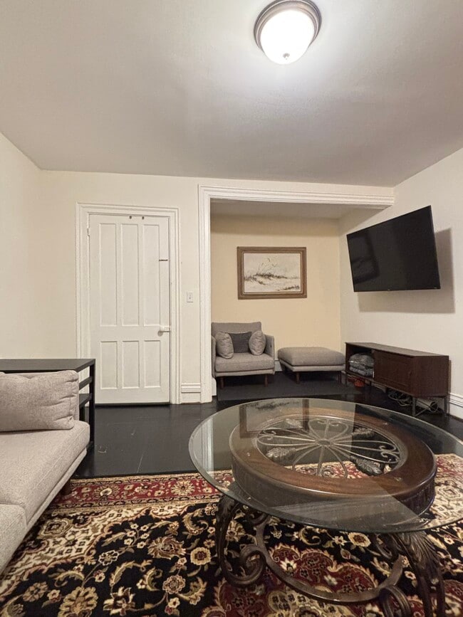 813 19th St unit 1, Watervliet, NY 12189 - photo 4