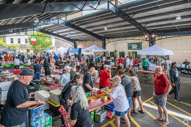 The Italian Festival in Washington always draws a huge crowd of hungry visitors.
